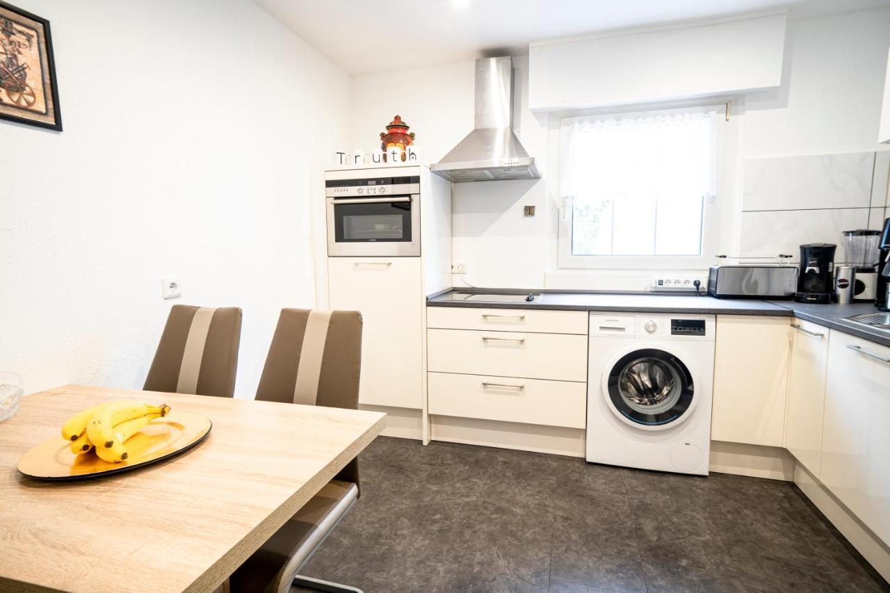TRUTH King Size Betten, Kamin, Smart-TV, Massagestuhl Dortmund Exterior foto