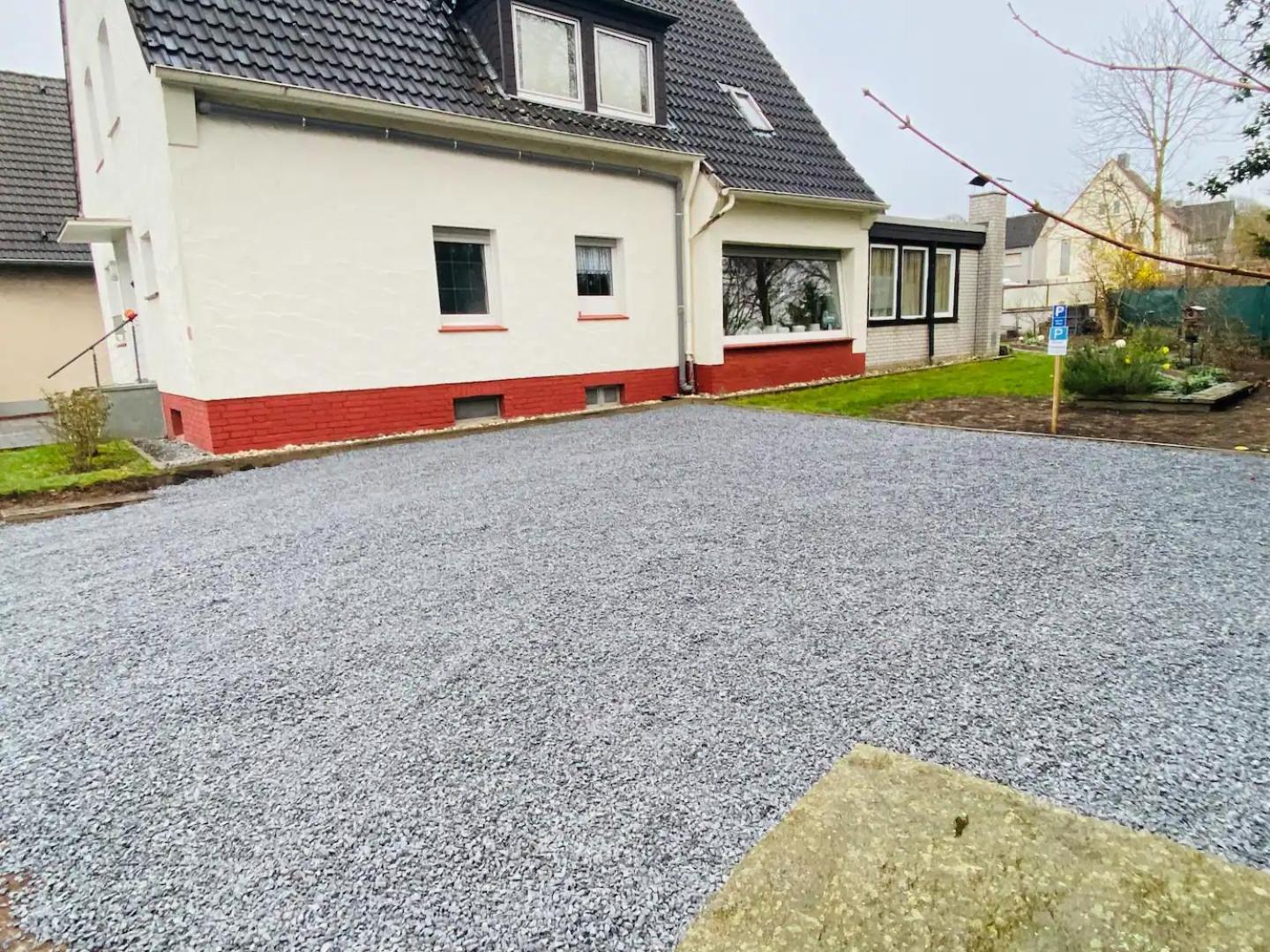 TRUTH King Size Betten, Kamin, Smart-TV, Massagestuhl Dortmund Exterior foto